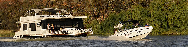 Boats and Bedzzz Houseboat Stays - Australia Wine ToursAustralia Wine Tours